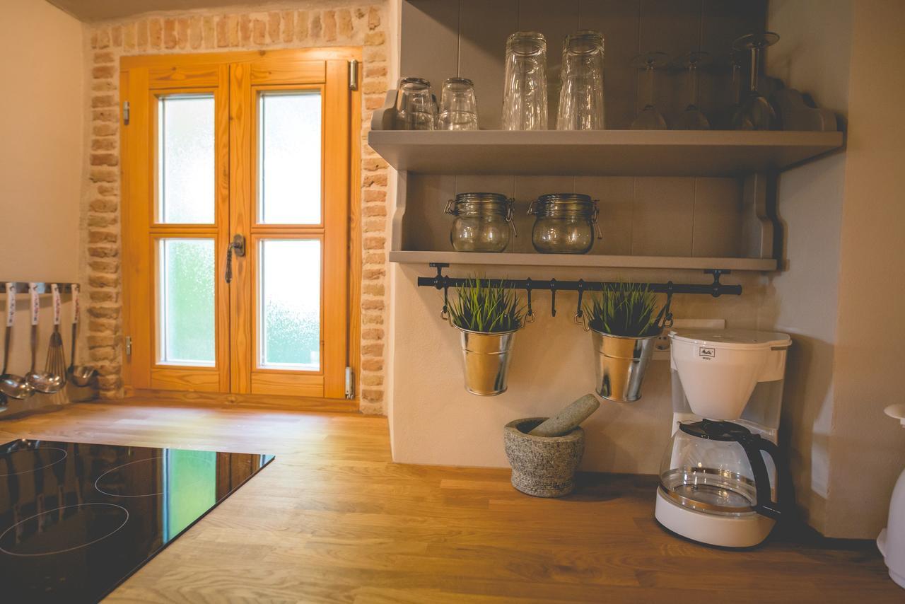 Holiday Home Jela Dobrinj Luaran gambar